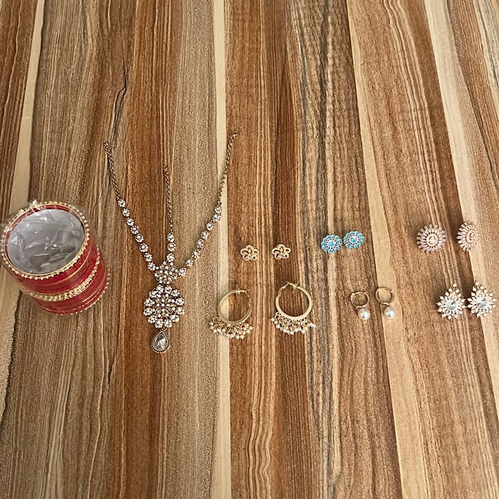Jewelry bundle 3